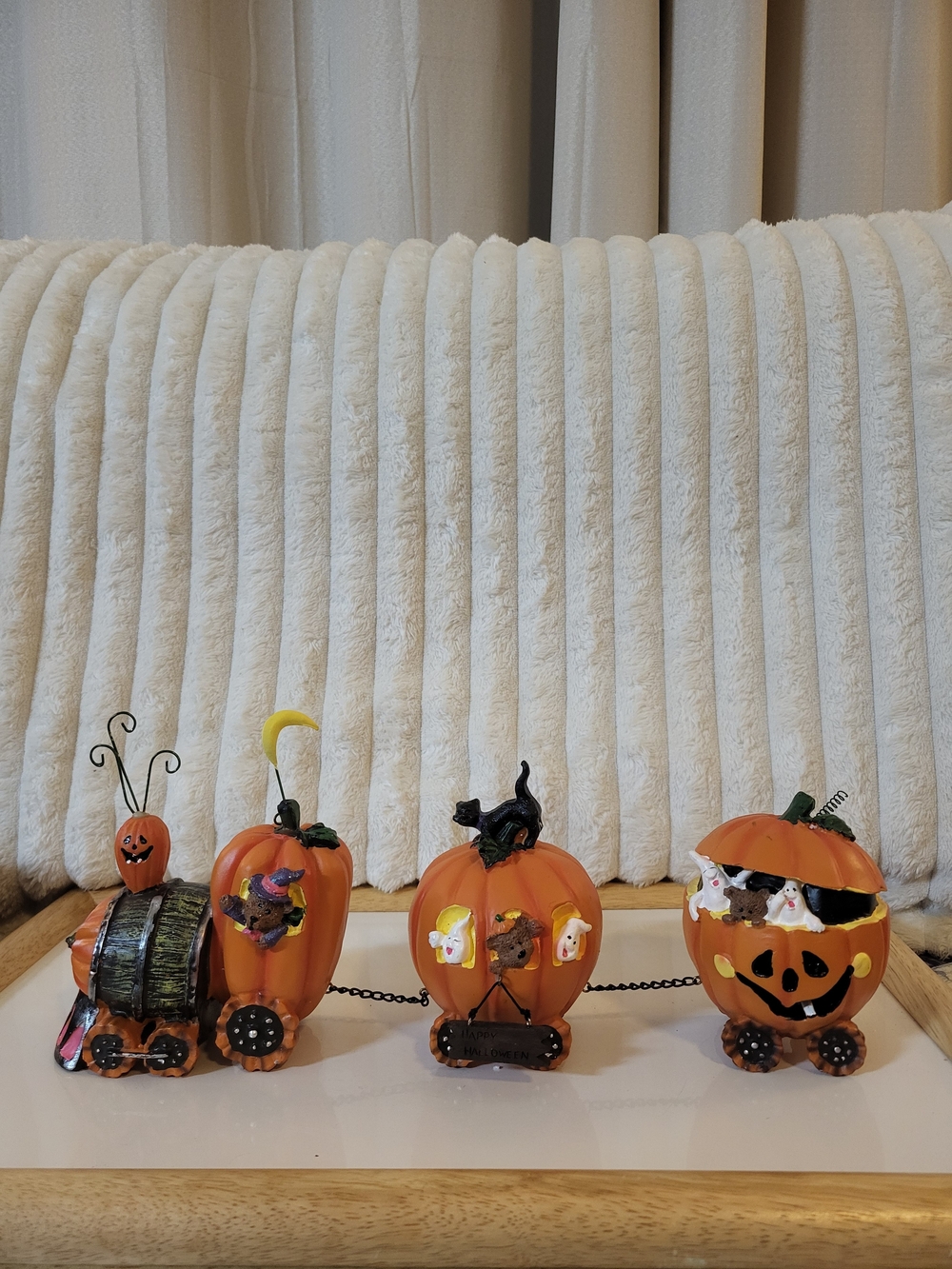 Vintage Fun Express Resin Pumpkin Express Halloween Train Decoration (3-Piece)